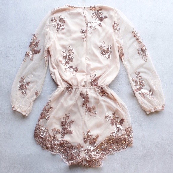 Reverse Australian Brand Sequins Rose Gold Long Sleeves Short Romper - Picture 5 of 5
